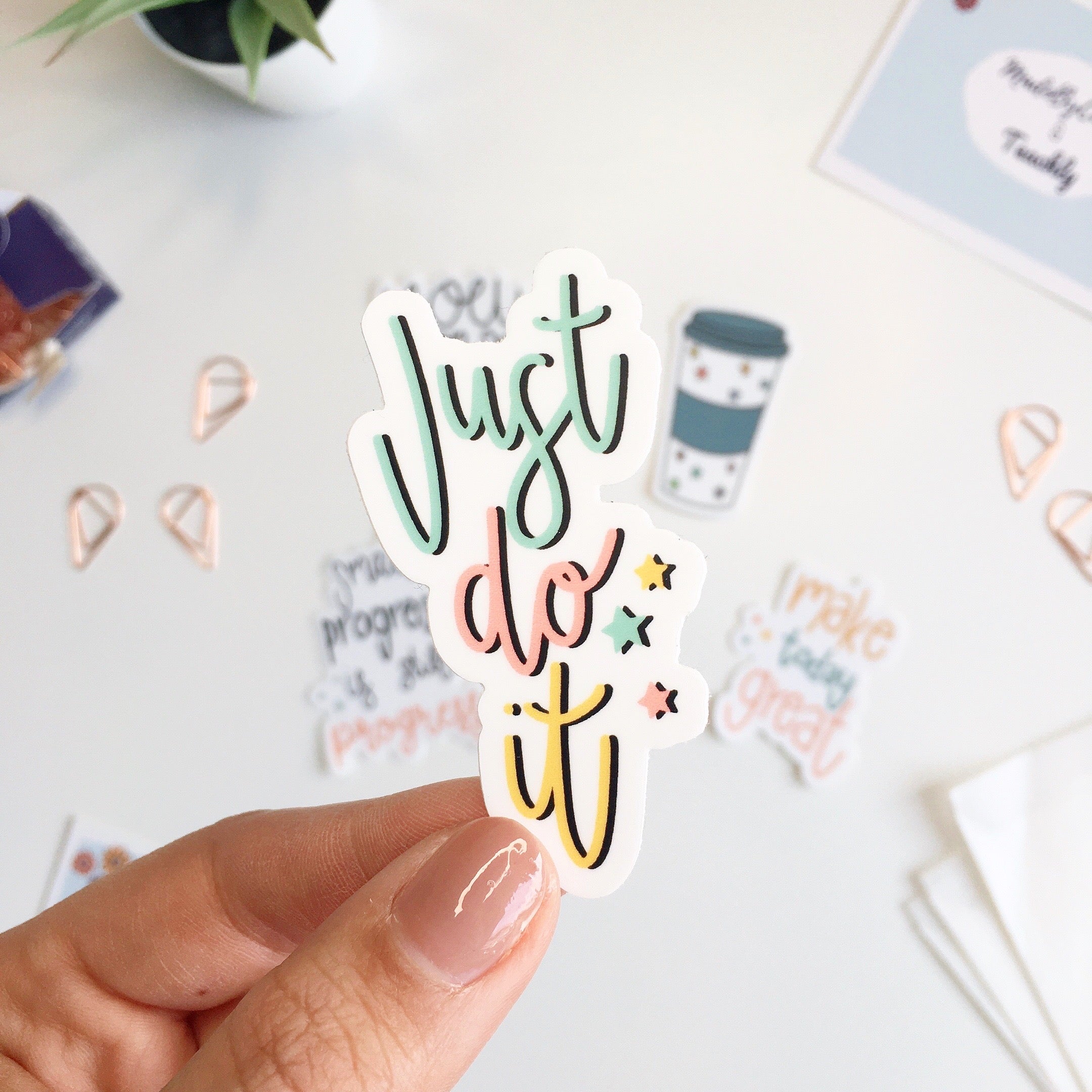 Der Just Do It Aufkleber aus dem Students Sticker Set von Teachly und MadeByCarry